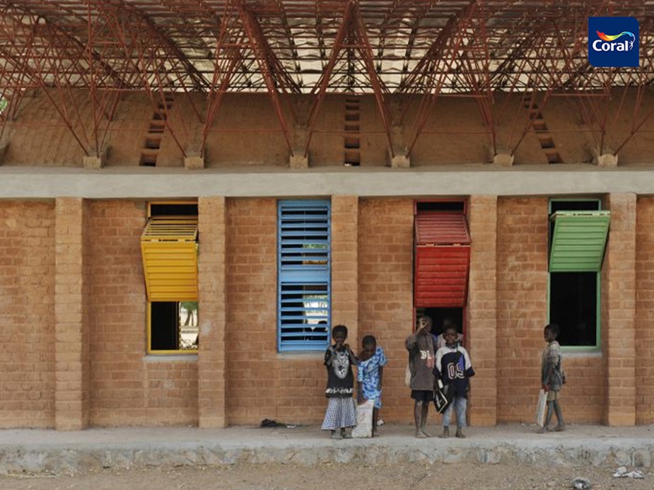 Escola de educação infantil em Gando / Kéré Architecture. Foto: Erik-Jan Ouwerkerk