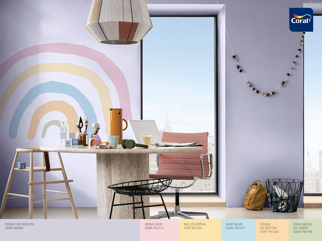 Arco íris feito com candy colors.  Imagem Coral Matiz Arco íris feito com candy colors.  Imagem Coral Matiz